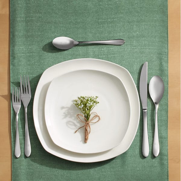 Nevaeh White Soft Square Dinnerware