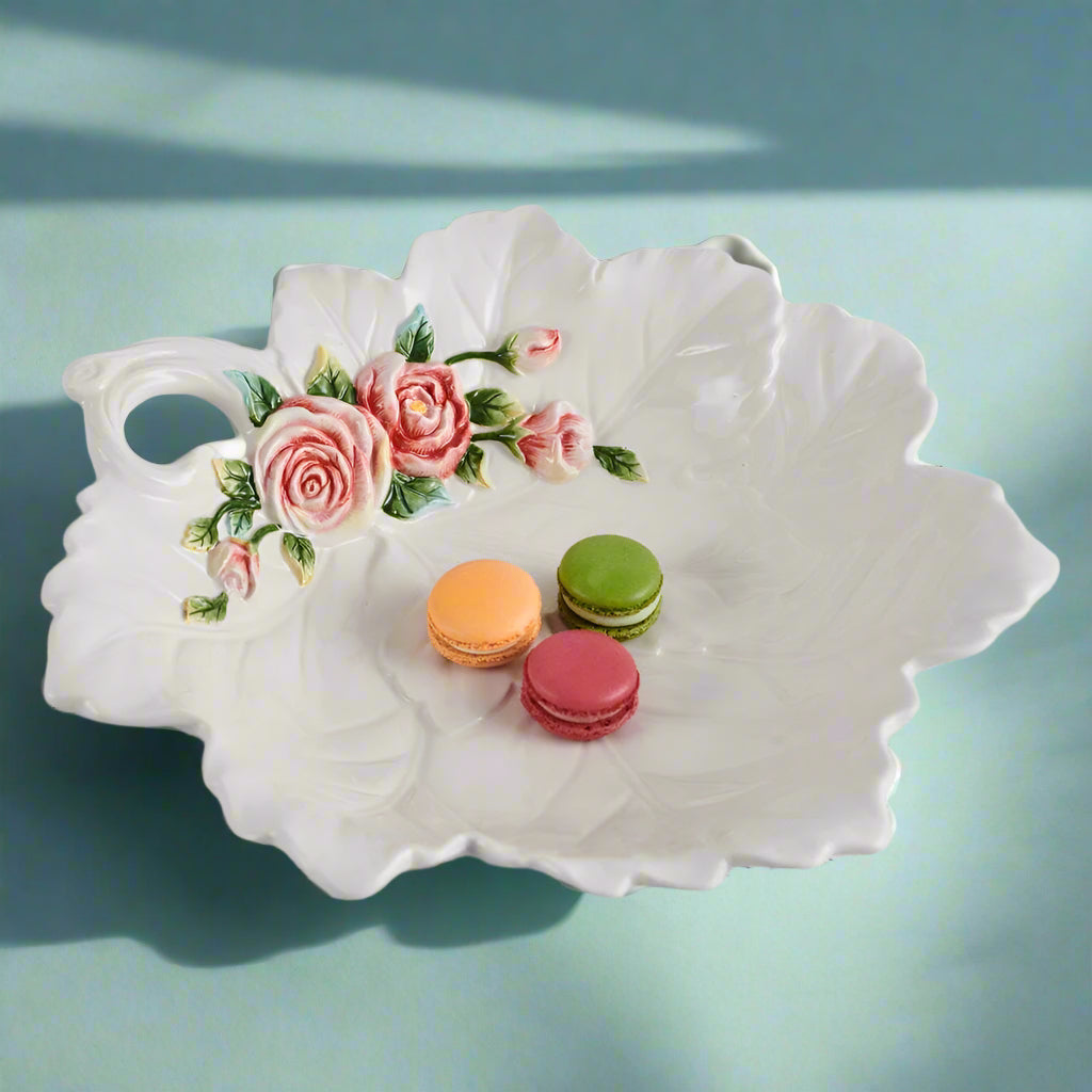 La Fleur Leaf Serving Bowl