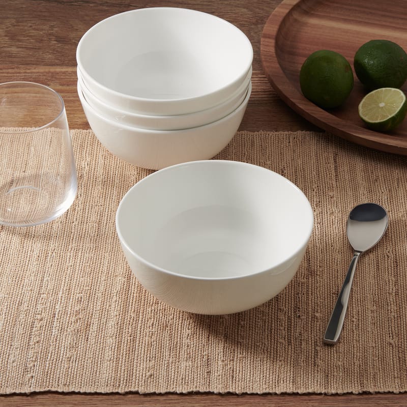 Nevaeh White Classic Rim Set of 4 Soup Cereal Bowls