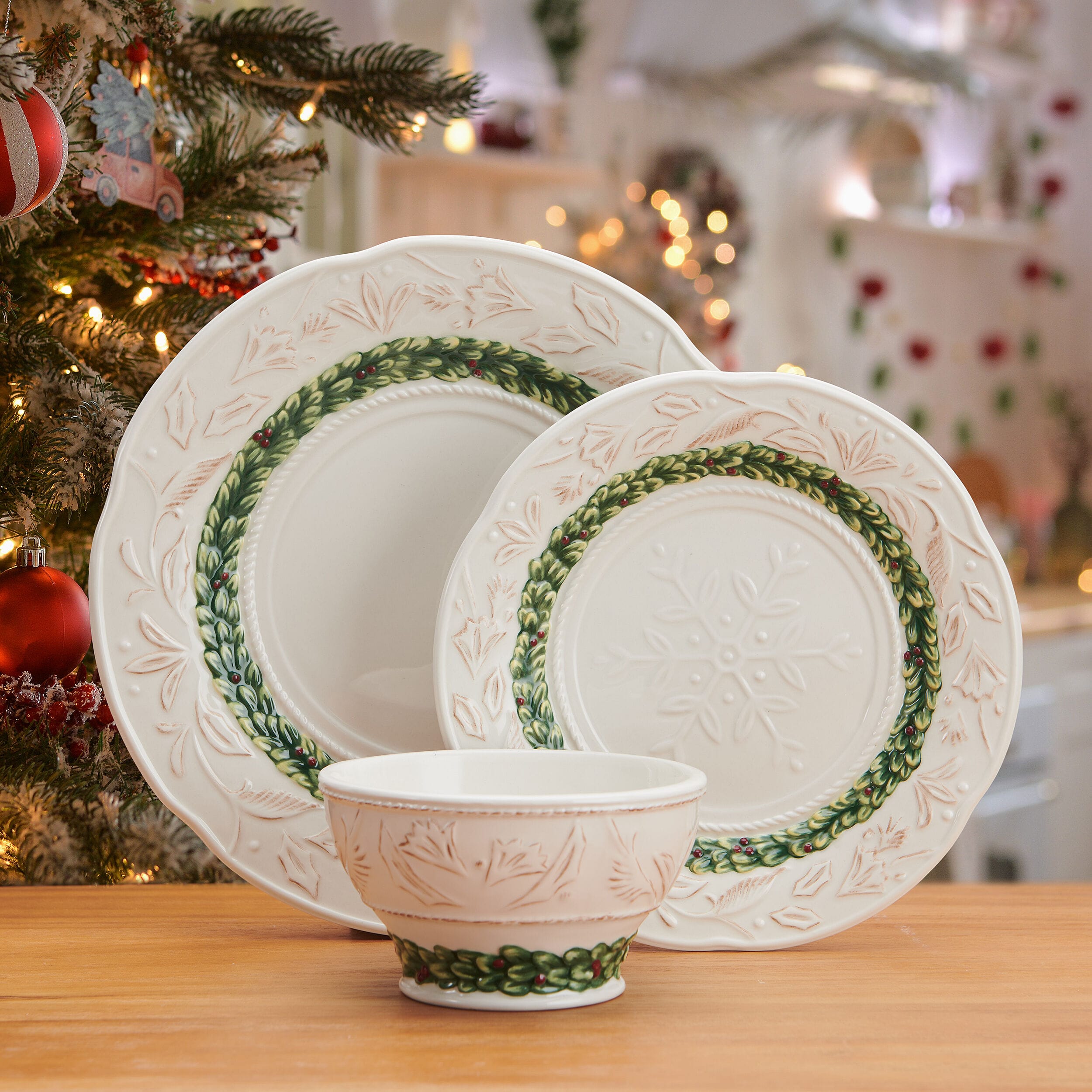 Winter Frost 3 Piece Dinnerware Set, Service for 1