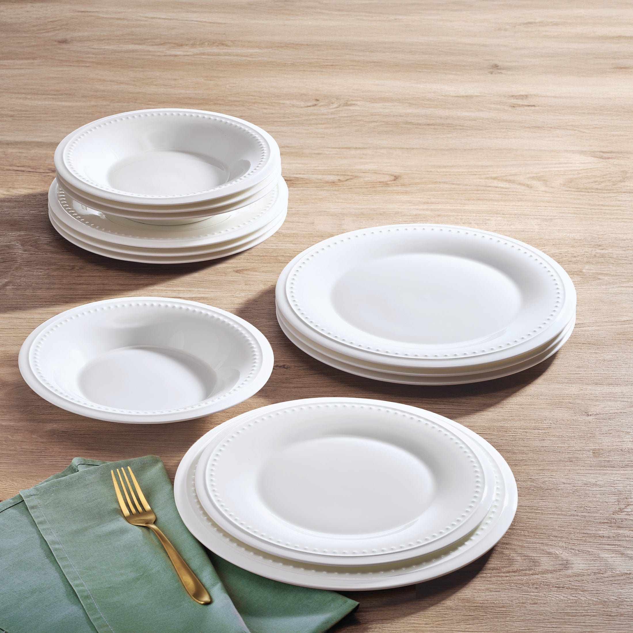 Nevaeh White Classic Bead 24 Piece Dinnerware Set, Service for 8