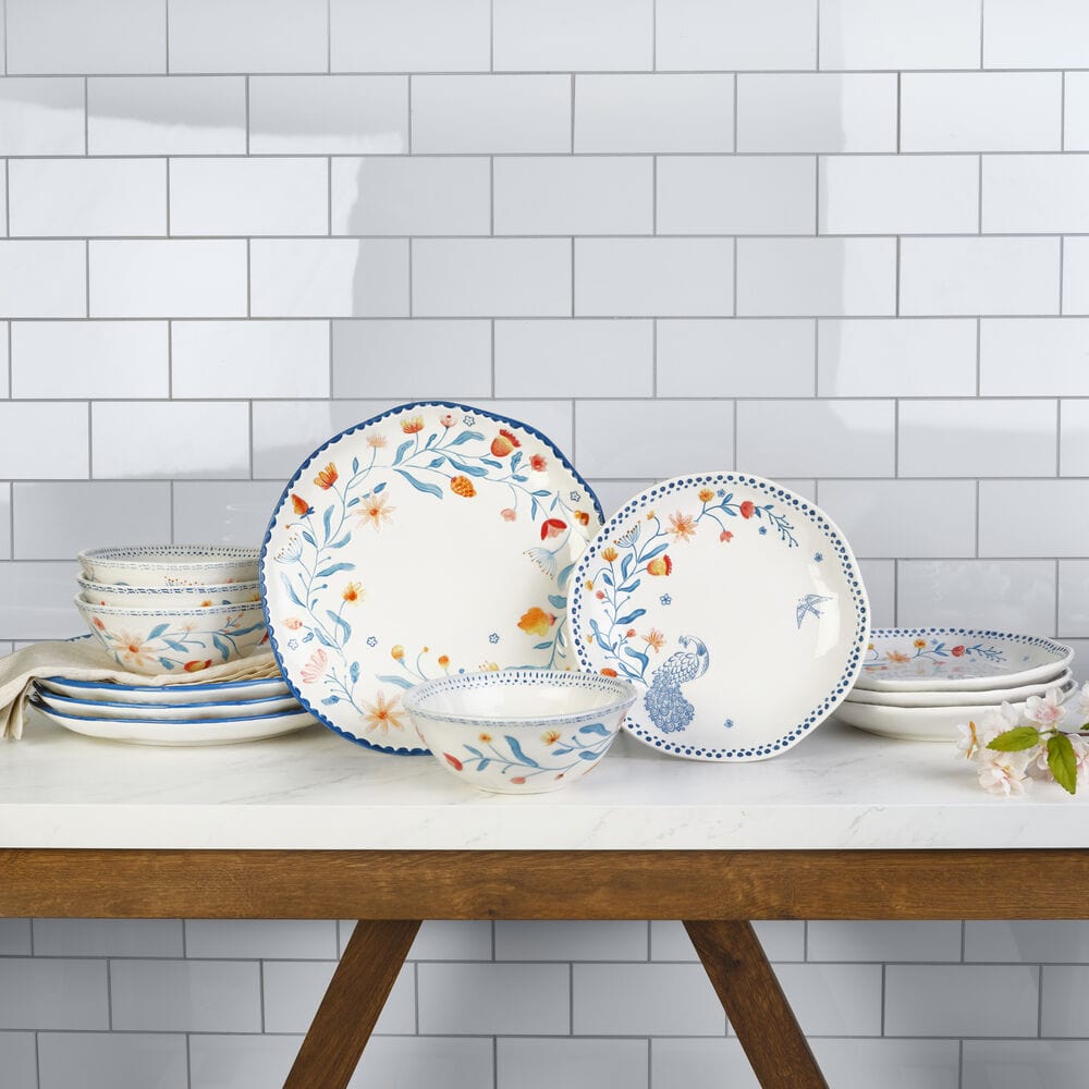 Gracie 12 Piece Dinnerware Set, Service for 4