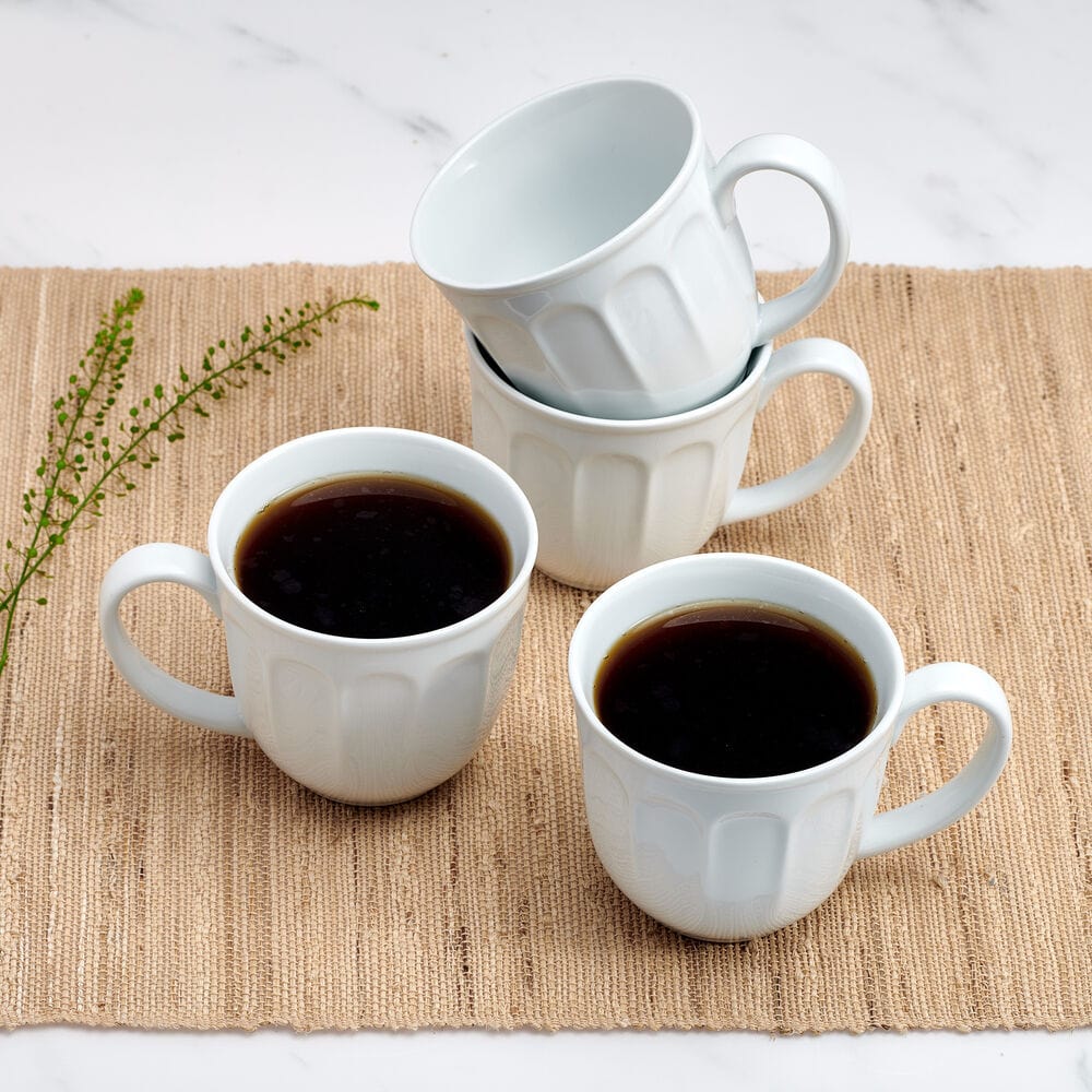 Everyday White® Vintage Set of 4 Mugs