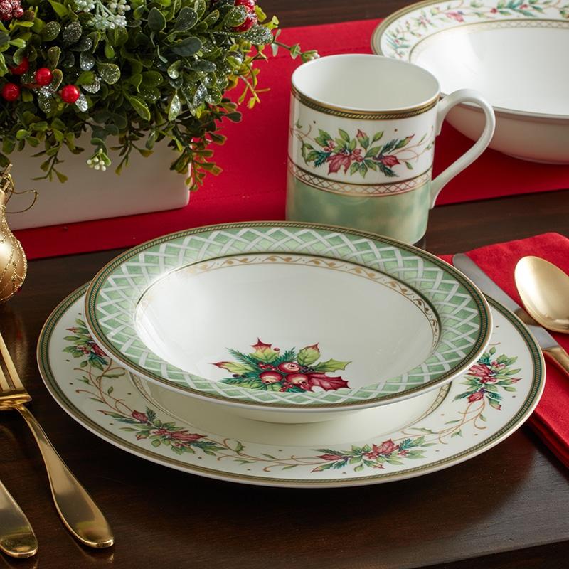 Winter Holiday Soup and Cereal Bowl