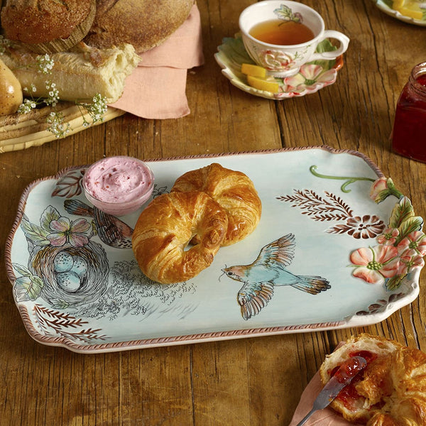 english-garden-serving-