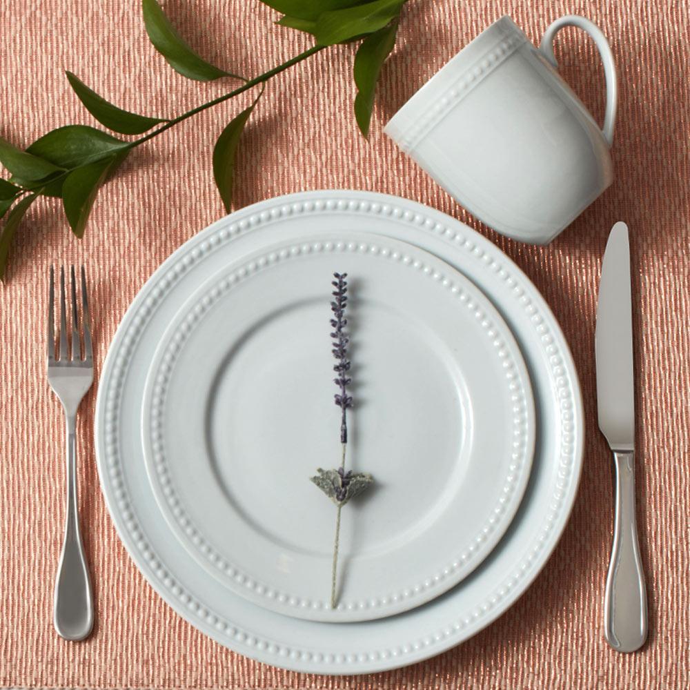 Everyday White® Beaded 32 Piece Dinnerware Set, Service for 8