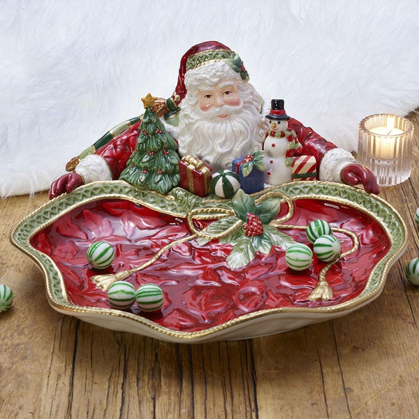 holiday-home-santa-